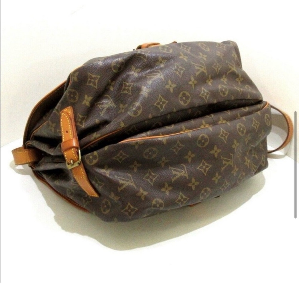 Louis Vuitton Saumer Monogram Tan and Brown Messenger Bag - Picture 4 of 17
